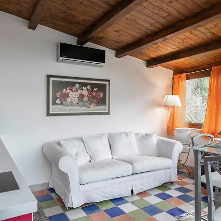 Appartamento La Finestra sulle Eolie Reitano  Esterno foto