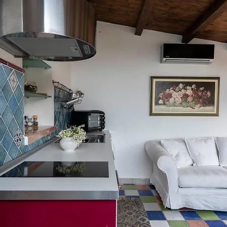 Appartamento La Finestra sulle Eolie Reitano  Esterno foto