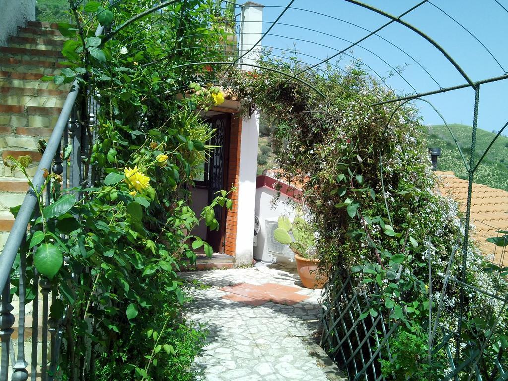 La Finestra Sulle Eolie * Reitano (Messina)
