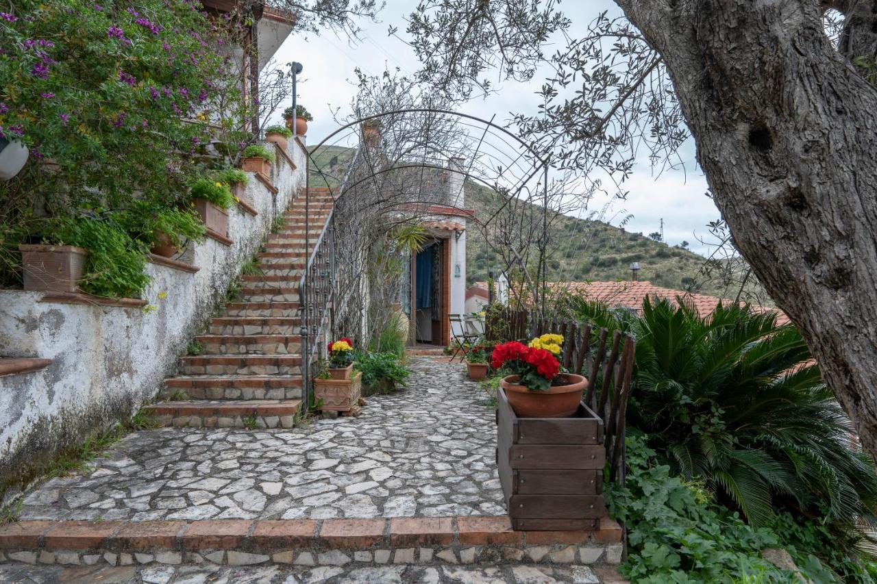 La Finestra Sulle Eolie Apartment Reitano (Messina)